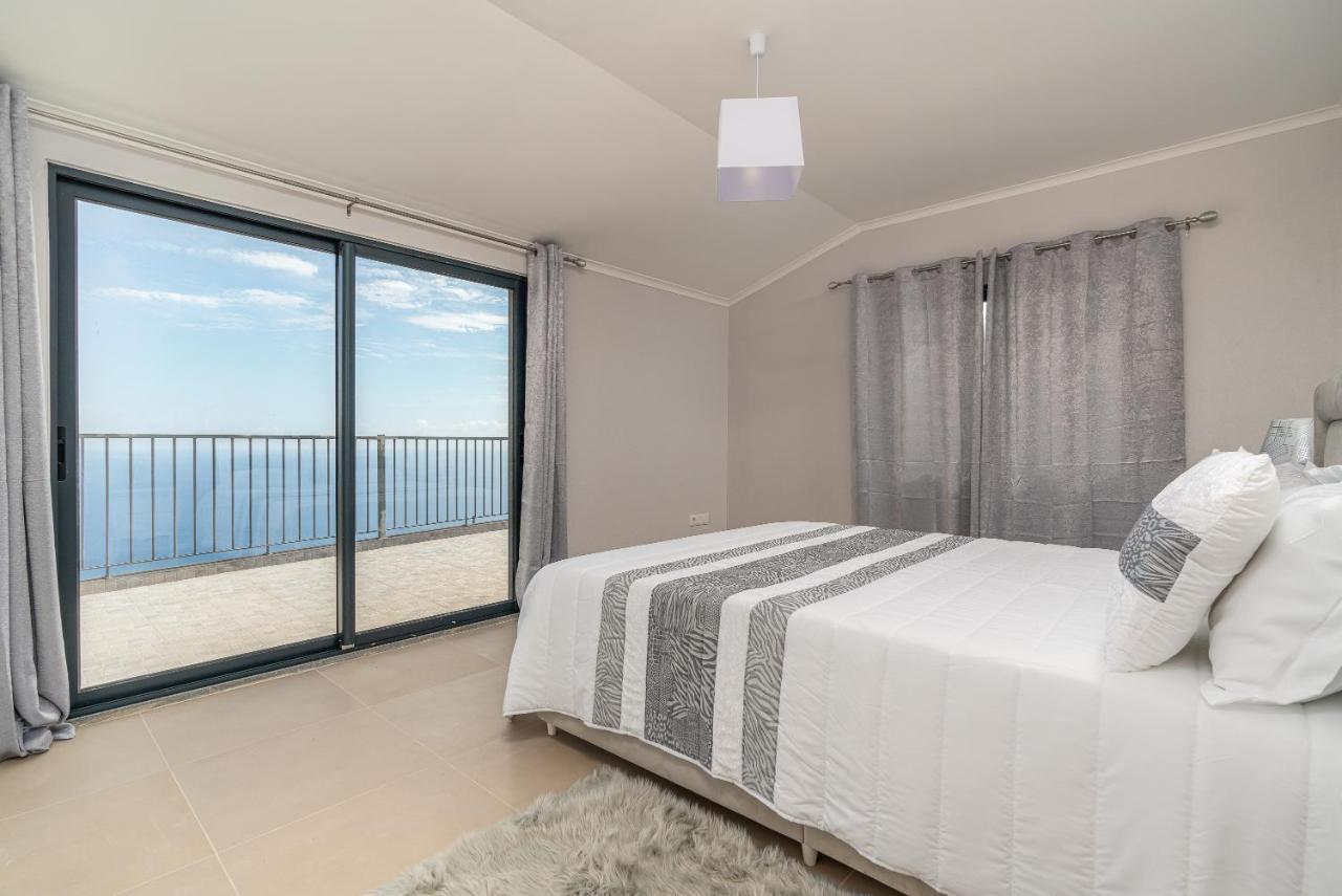 Casa Raimunda, Big Apartment With Amazing Views Arco da Calheta  Exterior foto